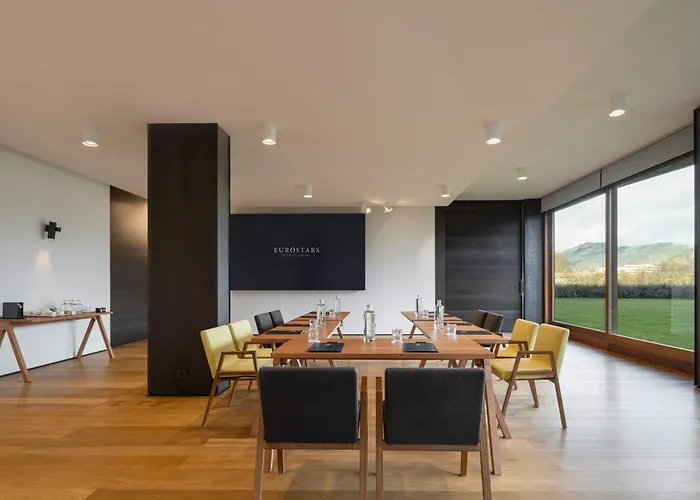 Mejores hoteles zenit Pamplona